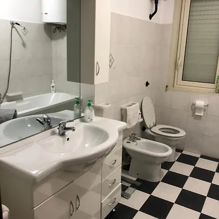 Casa 92100 In Centro Ad Agrigento. Apartment